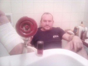 image-1740cf973d26494cd9e814eb4d4dd3b994f30de345efb882ecdc8391f5f2d812-V (1)